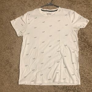 Hollister Must-Have White T-Shirt With Pattern Medium Men